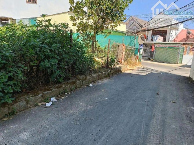 Đất biệt thự Đường Trương Văn Hoàn, P9, Tp Đà Lạt. - 300m2 - 12 tỷ - 2