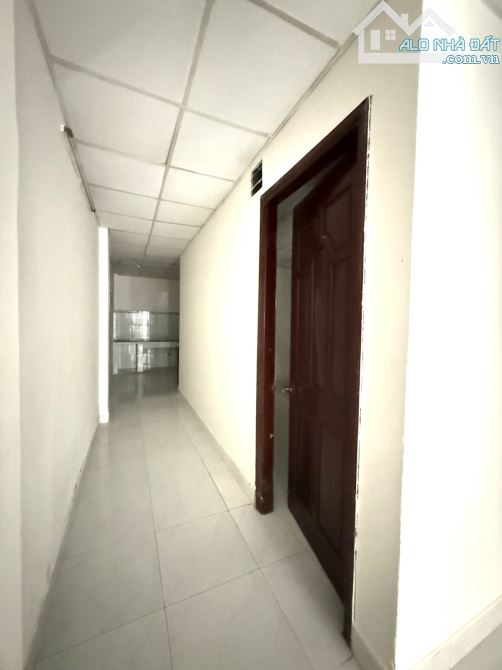 NHÀ GẦN PHẠM ĐĂNG GIẢNG GIÁP TÂN PHÚ - 61M2 (4X15) -SỔ NỞ HẬU - HẺM XE TẢI THÔNG. CHỈ 5 TỶ - 2