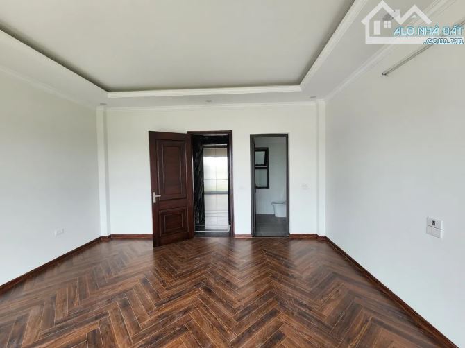 BÁN NHÀ PHỐ HOA LÂM 45M2 6T, MT 4.8M, Ô TÔ ĐỖ CẠNH NHÀ, GIÁ CỰC TỐT NHỈNH 8 TỶ - 2