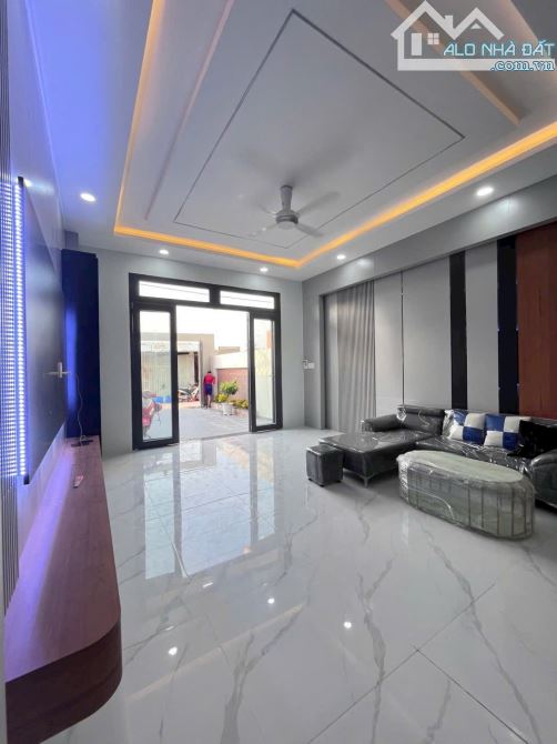 Bán Nhà 5x25m Sau Lưng Trường Mẫu Giáo Long Trạch Cần Đước. Cách MT 100m - 2