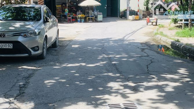 Bán nhà gần mặt phố Quang Tiến, Tây Mỗ. 43m². 9,8tỷ. Ô tô đỗ cửa. Hồ điều hòa. 5 tầng. - 2
