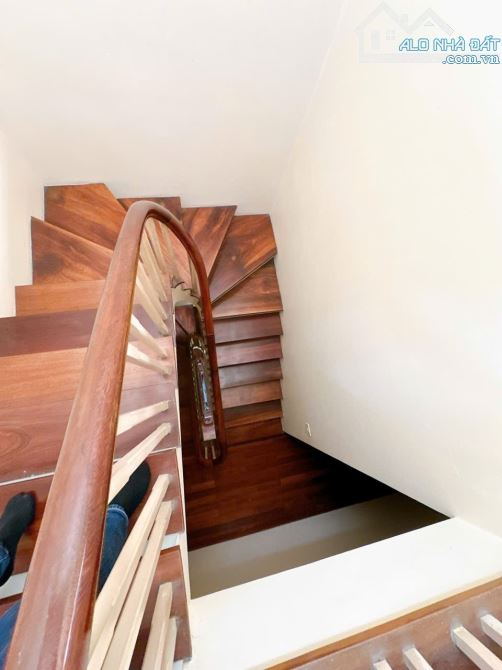 Bán gấp! Mặt phố Lê Lợi, Hà Đông 28m2, 5 tầng, ô tô tránh, vỉa hè, kinh doanh, nhỉnh 9 tỷ - 2