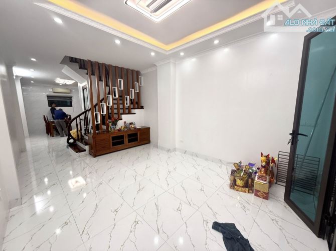 CỰC HIẾM, CHÙA BỘC, ĐỐNG ĐA, DT 55m, 5 T, MT 4,2m, GIÁ BÁN 12,5 TỶ - 2