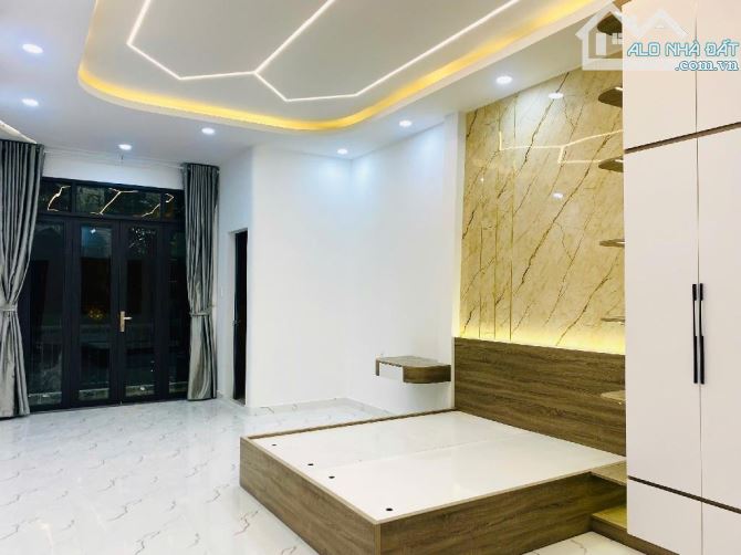 🌈BÁN NHÀ 2 TẦNG THẠNH LỘC 12 NGAY NGÃ TƯ GA CHỈ HƠN 5 TỶ- DT 84m2 (4x21)💎  ☘️Diện tích n - 2