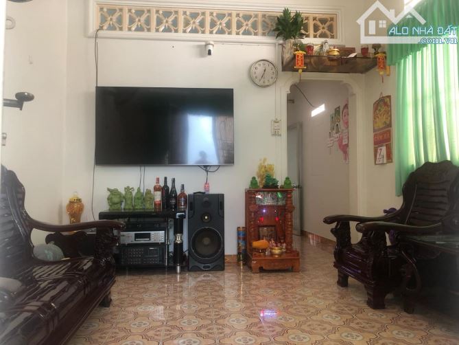 Nhà 2 tầng- 47,5m² (3,5 x 13m) – nở hậu– 1 trệt 1 lầu + sân thượng –3PN, 2WC -chỉ 4,5 tỷ - 2
