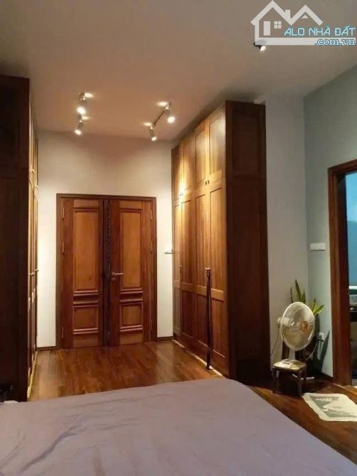 Bán nhà lô góc - khu Vip Quảng An - gần hồ Tây cực hiếm - 2
