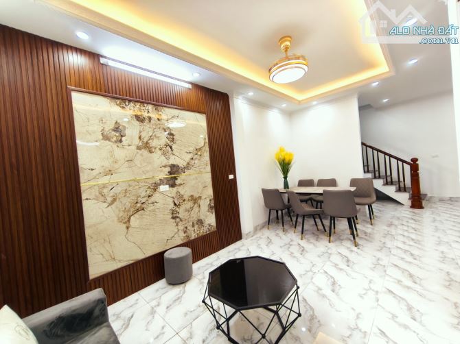 THANH LÂN , 48M2 X 5T MỚI TINH , Ô TÔ ĐỖ CỔNG , MẶT TIỀN 4,4M SIÊU ĐẸP , 6,8 TỶ - 2