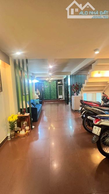 Mặt tiền Nguyễn Đình Chiểu P.Tân Định 7 tầng thang máy giá 35 tỷ - 2
