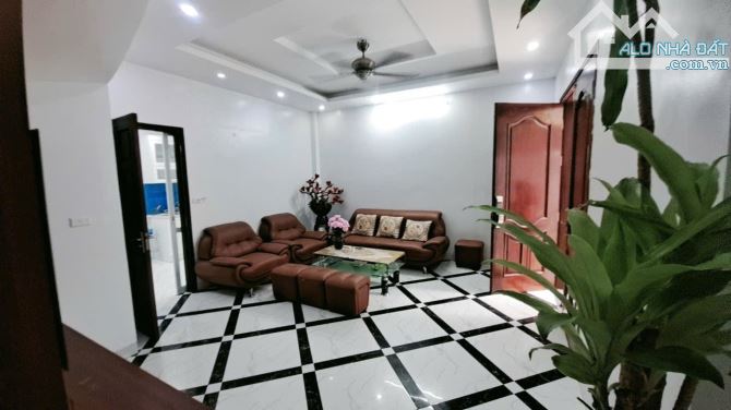 Bán nhà Xuân Đỉnh, Bắc Từ Liêm, 30/42m2, 5 tầng, mặt tiền 6.36m, giá 8.15 tỷ - 2