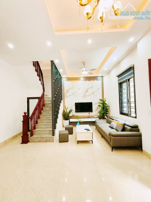 NHÀ ĐẸP Ở SƯỚNG OTO CỔNG,MT RỘNG,FULL NỘI THẤT MỚI,NGỌC TRỤC ĐẠI MỖ 36M 6,6 TỶ - 2
