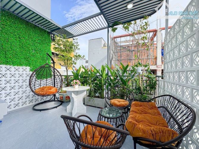 BÁN NHÀ FULL NỘI THẤT ,QUẬN 7 , 80m2 , 4 TẦNG CHỈ 7TY39 - 3