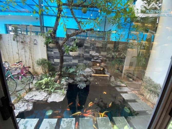 CHỦ CẦN BÁN NHANH CĂN BIỆT THỰ VIỆT HƯNG - 200M2 - GIÁ CHỈ 5x tỷ 👉 TẶNG TOÀN BỘ NỘI THẤT. - 3
