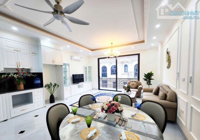 KIM ĐỒNG - PHÂN LÔ - Ô TÔ TRÁNH - VỈA HÈ - GARA Ô TÔ - THANG MÁY. - 3