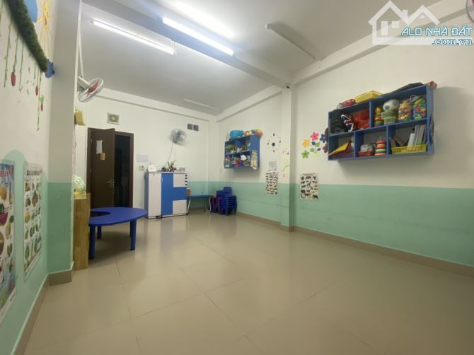 4 TẦNG HXT NGUYỄN  VĂN LINH - TRUNG TÂM Q7 DT: 4*16.5m- 14 tỷ - 3