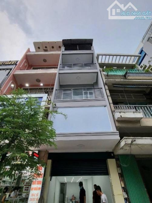 BÁN TÒA CHDV KHU NGUYỄN GIA TRÍ - P25 BT-  5X23 - 7 TẦNG CÓ TM - HĐT 80TR/TH - 24 TỶ - 3
