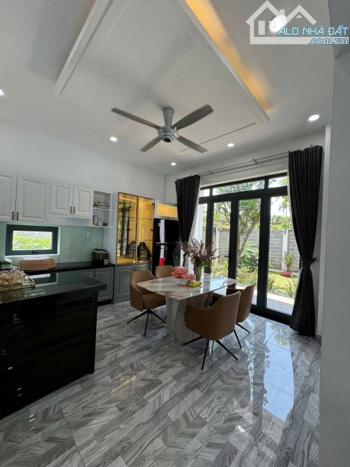 Bán căn biệt thự sân vườn hồ bơi đẹp, thoáng mát tại Hóc Môn - 3
