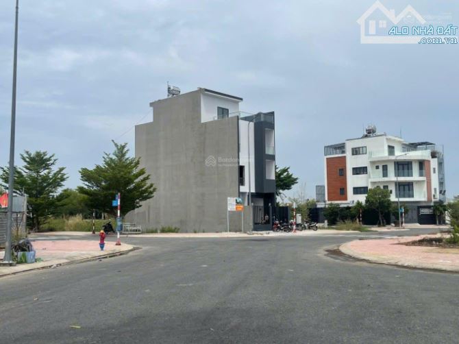 LÔ ĐẤT ĐẸP KDC THANH NHỰT - PHƯỚC KIỂN - 102M2 NGANG 6M - CHỈ 5.6 TỶ - 3