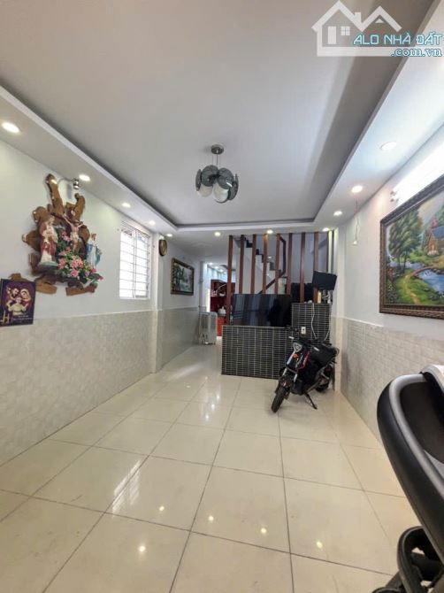 BÁN NHÀ LÔ GÓC – HẺM XE HƠI – LÊ VĂN SỸ, P.12, QUẬN 3 - 3