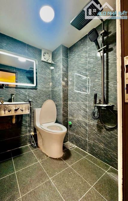 BÁN NHÀ VŨ TÔNG PHAN – THANH XUÂN – 7 Tỷ - 38m2 - 5 TẦNG HIỆN ĐẠI –GẦN PHỐ – CHỦ NHÀ B - 3