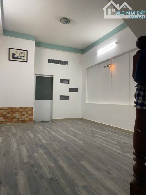Bán Nhà Mặt Tiền KDC Phân Lô Tạ Quang Bửu Quận 8 - 4x18m -View Cực Đẹp - 3