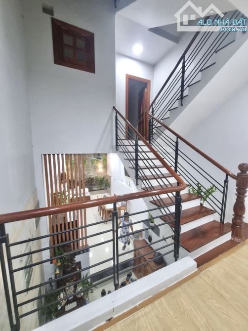 ĐƯỜNG TRƯỚC NHÀ 10m - 3Tầng (4 x 17) 5P ngủ, đường Quang Trung, chỉ nhỉnh 9tỷ - 3