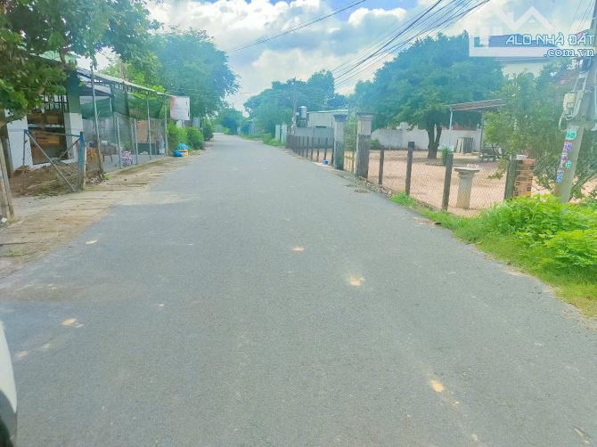 LÔ ĐẤT 3 MẶT TIỀN ĐƯỜNG CHÍNH, CÓ VỈA HÈ, TRUNG TÂM THỊ TRẤN PHƯỚC BỬU, SẴN THỔ CƯ - 3