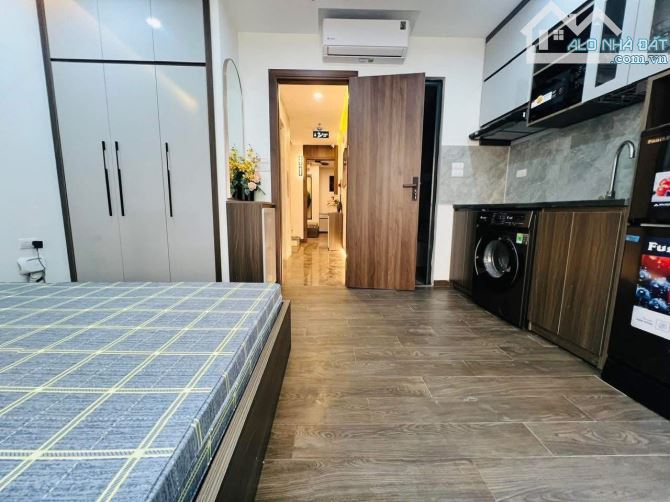 BÁN TÒA CCMN ĐỘI CẤN 83M2 7T 13 CĂN HỘ CAO CẤP CHO THUÊ, DÒNG TIỀN 100TR/TH - GIÁ 17.6 TỶ - 3