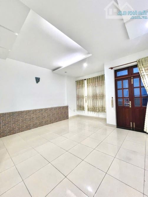 Hẻm 973, Nguyễn ảnh thủ, Q12. Nhà 4 lầu BTCT. Hẻm 7m, khu vực Vip Q12. - 4