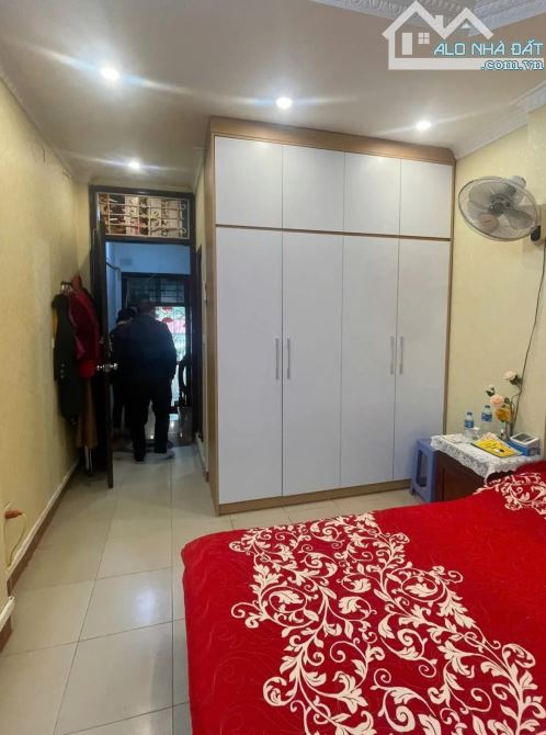 MẶT PHỐ TRẦN XUÂN SOẠN - HAI BÀ TRƯNG  - LÔ GÓC - 2 THOÁNG - KINH DOANH VÔ ĐỊCH - 50M - 4