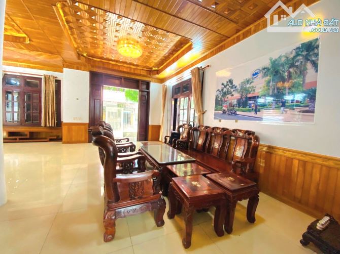 Bán Biệt Thự Nam Long 247m², 12 X 22, 3 Tầng, Full Gỗ Quý, Sát Vincom, Chỉ 40 Tỷ - 4
