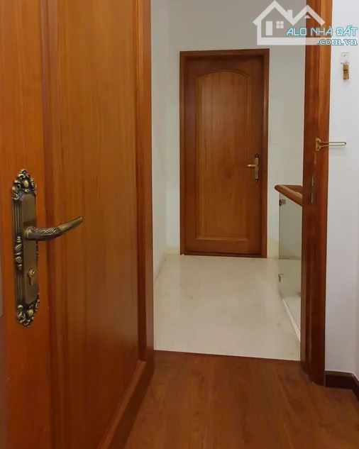 🔥 CHỈ 19 TỶ! NHÀ ĐẸP 3 TẦNG HXH VIP TRẦN HƯNG ĐẠO, Q1 – 66M², NT NGOẠI - KẾ BỘ CÔNG AN! - 4