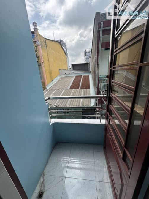 HẺM 3 GÁC, HOÀI THANH, F14, Q8, 3 TẦNG, 35.0M2, 4.1 TỶ. - 4
