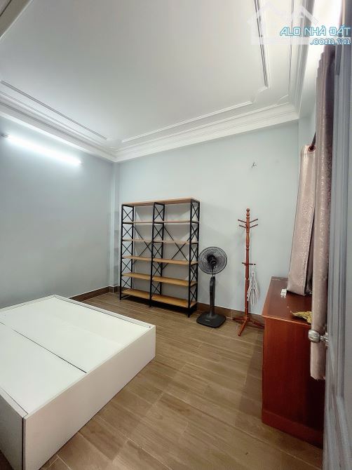 7tỷ4 Cách MT 1 căn Nhà 15/ Phạm Văn Hai,TB - 4
