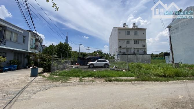 Bán đất nền góc dự án Trường Thịnh đường LĐ. Của P An Khánh Quận 2 cũ (157.6m2) 150 tr/m2 - 4