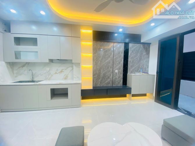 Bán Căn nhà - Trần Duy Hưng - 35M - 8.6 TỶ - 4