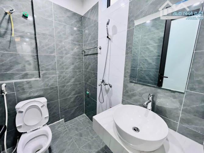 Bán nhà trục chính đường 422, Tân Lập, Đan Phượng. Lô góc 42m2 xây 5 tầng. Ôtô dừng đỗ ngõ - 5