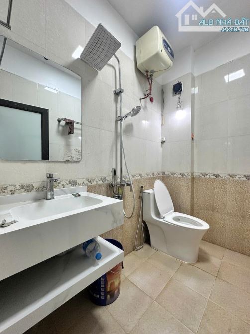 BÁN NHÀ DOÃN KẾ THIỆN - DÒNG TIỀN ĐẸP - 30M RA Ô TÔ TRÁNH - 50m2 - 5 TẦNG - 11.5 TỶ - 5