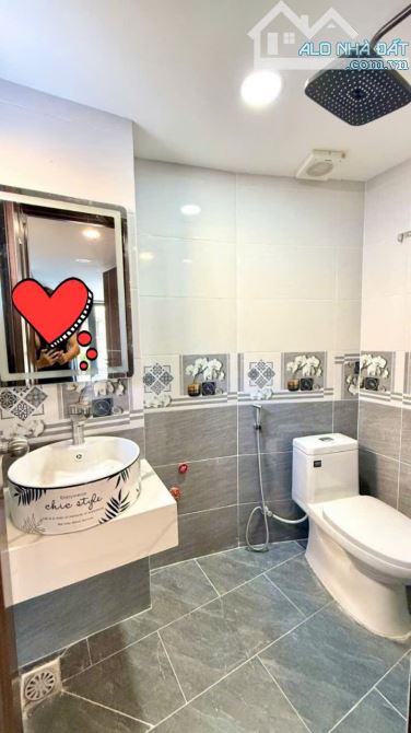 Lý Chính Thắng Thông Nam Kỳ Khởi Nghĩa, P.Võ Thị Sáu Q.3, 30m2 4 Tầng 3PN. Chỉ 5.98 tỷ - 5