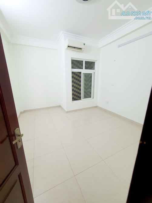 Cho thuê nhà Ngô Thì Nhậm thông sàn KINH DOANH 50m x 5 tầng 22tr - 5
