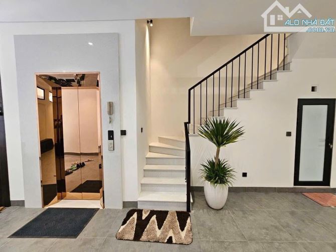Cần Bán Nhà Phố NGUYỄN TRÃI NGUYỄN XIỂN X7Tầng Thang Máy Ngõ Ô Tô Kinh Doanh Sầm Uất - 5