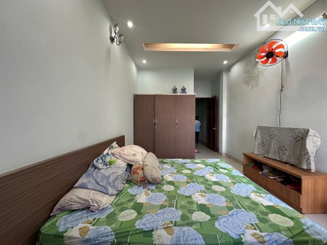 BÁN CĂN NHÀ TÂM HUYẾT - NGUYỄN THÁI SƠN – HẺM XE HƠI – 4 TẦNG - 56m2 - 6,5 TỶ - 5