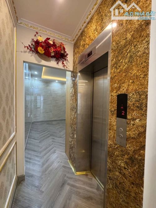 Bán nhà Ngô Thì Sỹ- Vạn Phúc ,41m2, 6 Tầng , Thang Máy, Kinh doanh - Oto vào nhà chỉ 12 tỷ - 5
