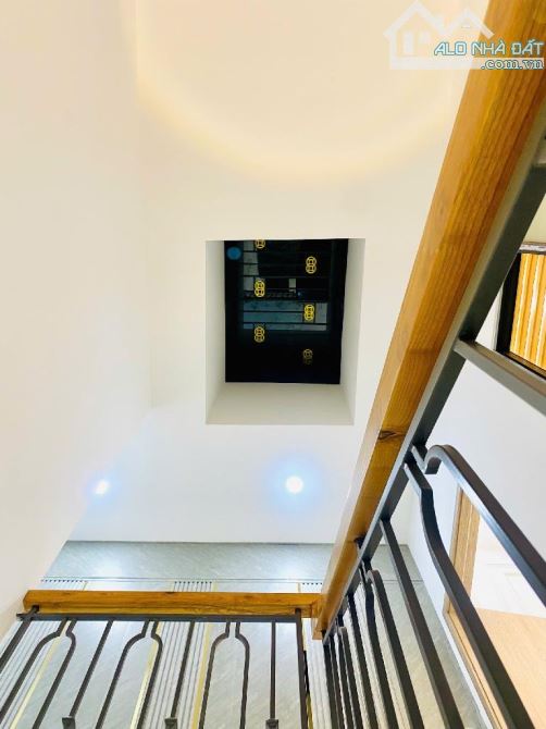 🌈BÁN NHÀ 2 TẦNG THẠNH LỘC 12 NGAY NGÃ TƯ GA CHỈ HƠN 5 TỶ- DT 84m2 (4x21)💎  ☘️Diện tích n - 5