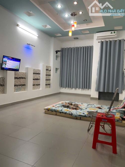 Bán Nhà Mặt Tiền KDC Phân Lô Tạ Quang Bửu Quận 8 - 4x18m -View Cực Đẹp - 5