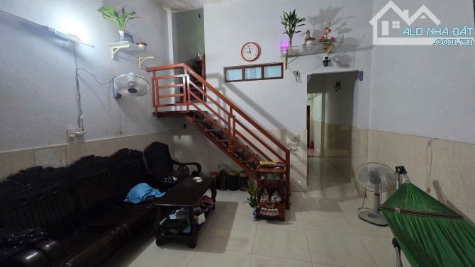 nhà cấp 4 56,5m2 3ty450 TL gác lửng MT đường Cao Bá Quát p.Dĩ An Tp.Dĩ An - 6