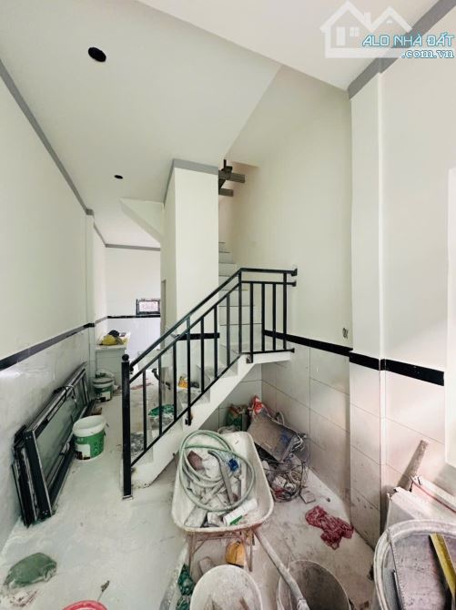 CHỦ GỞI BÁN NHÀ 1T1L (DT SÀN: 60M2) NGAY CÔNG AN P. TÂN VẠN. GIÁ CHỈ 890 TRIỆU SC - 6