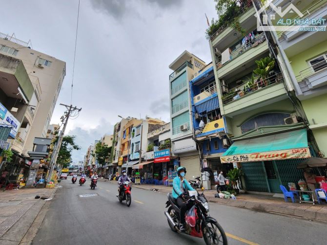BÁN TÒA CHDV KHU NGUYỄN GIA TRÍ - P25 BT-  5X23 - 7 TẦNG CÓ TM - HĐT 80TR/TH - 24 TỶ - 6