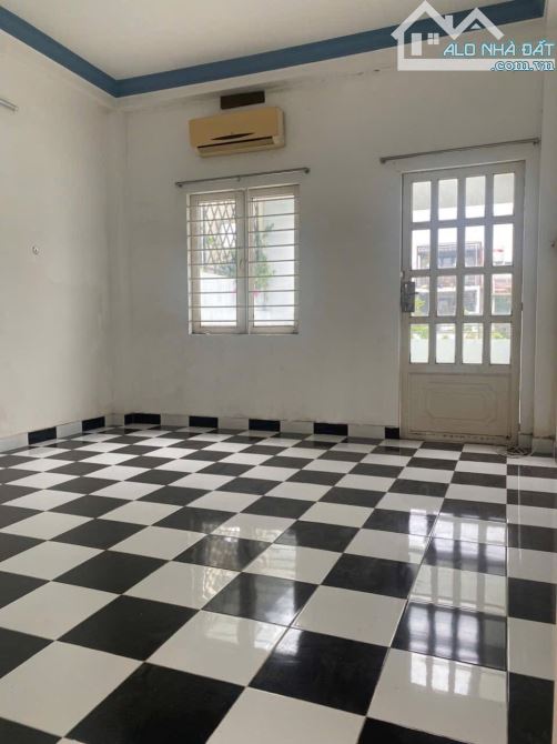 Bán Nhà Mặt Tiền KDC Phân Lô Tạ Quang Bửu Quận 8 - 4x18m -View Cực Đẹp - 6