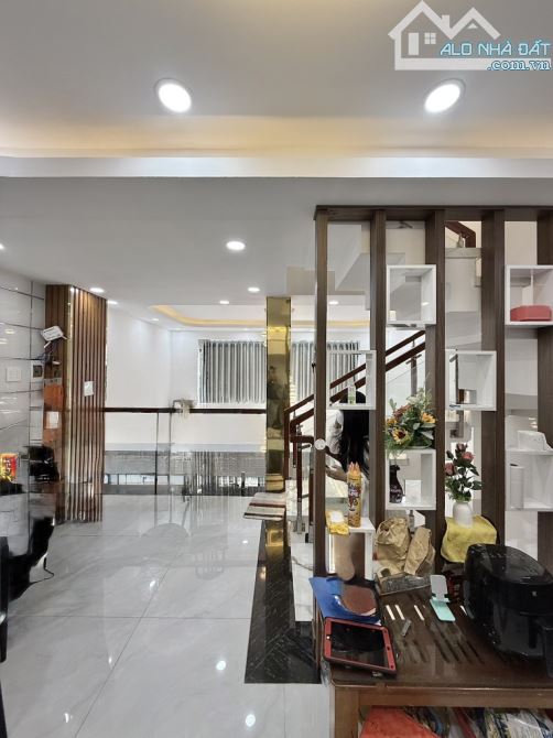 PHẠM VĂN BẠCH GÒ VẤP ,DT 5×10 ,4 TẦNG ,XE HƠI TỚI SÁT NHÀ ,THIẾT KẾ HIỆN ĐẠI ,CHỈ 6 TỶ 350 - 7