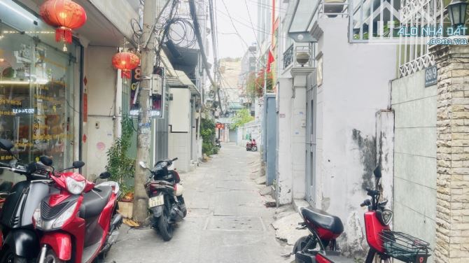 BÁN NHÀ LÔ GÓC 2 MẶT HẺM – NGUYỄN ĐÌNH CHÍNH, Q. PHÚ NHUẬN - 7